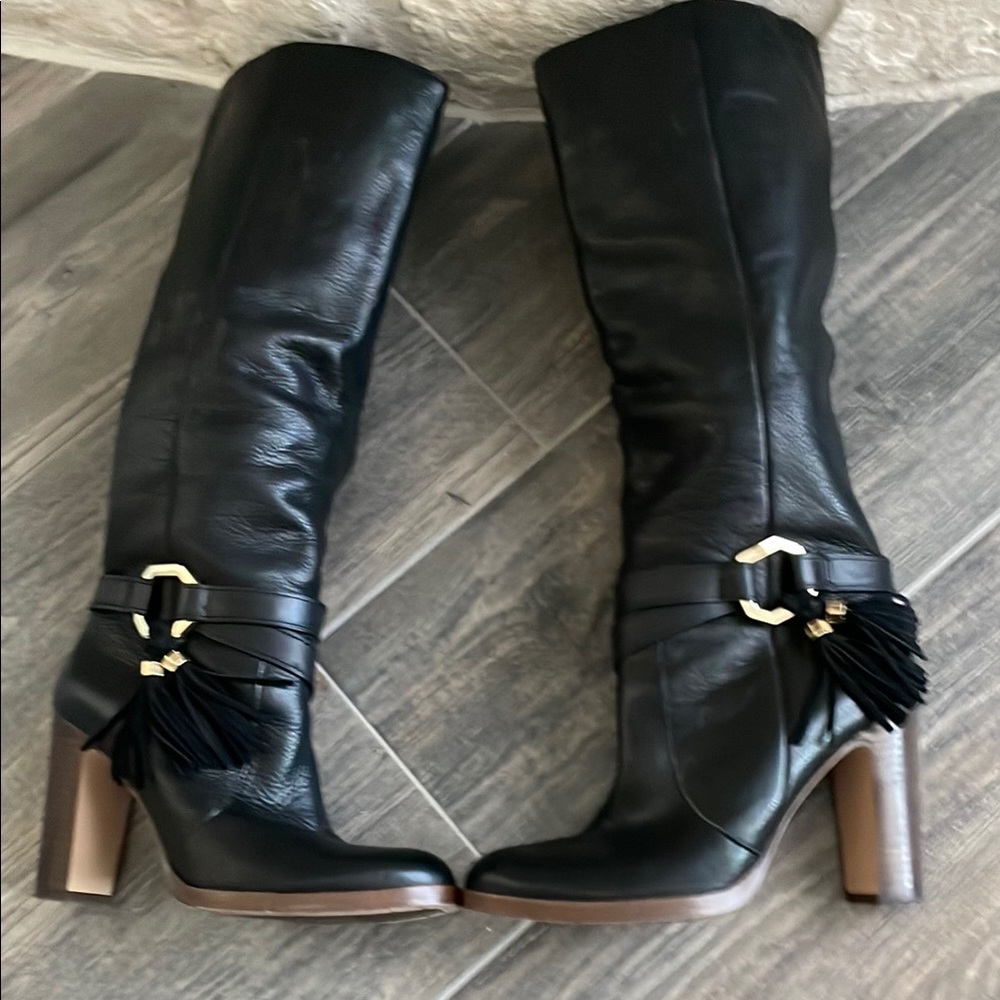 Louise et cie Yovan Tassel Heel Boots . Never worn . Final sale